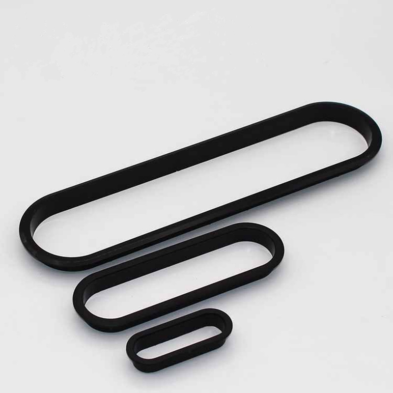 Lot de 2 passe-câbles ovales e - Furniture Hardware Outlet avis et prix